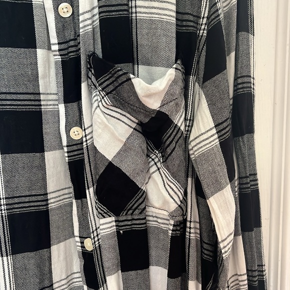 BLACK AND WHITE PLAID SHIRT - Picture 2 of 2